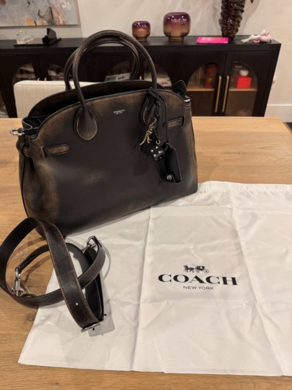 Coach Empire Carryall 40 Bag in Loved Leather W/ Charms - Picture 8 of 11